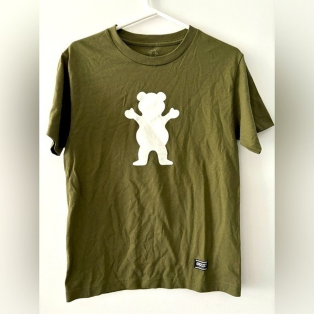 NWT, Grizzly OG Bear T-Shirt, Olive Green, US Men’s Size Small